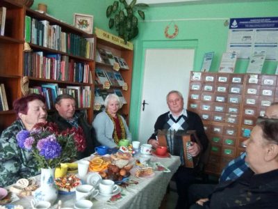 Бібліятэчныя пасядзелкі шчаслівых сямей