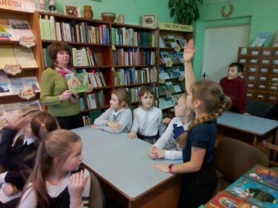 “Познакомимся, друзья! Правознайка – это я!”