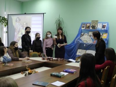 Літаратурны салон «Жанчыны ў гісторыі: сёстры Бронтэ»