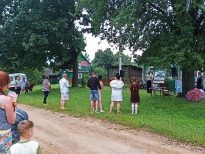 Інфармацыйна-краязнаўчы тур “Праз бібліятэку – да дабра і свету” ў вёсцы Панямонь