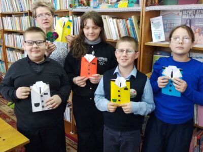 «Падарунак для таты»  ў бібліятэках раёна