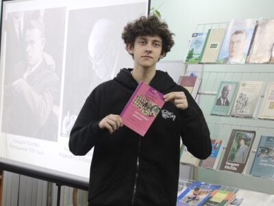 Літаратурная студыя “Мудрасць і гумар: шлях Кандрата Крапівы”