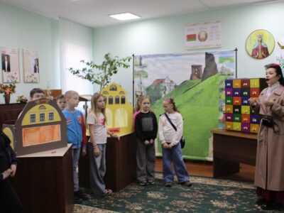 Бібліятэка прэзентавала займальную квэст-гульню “Маленькі горад Н…”.