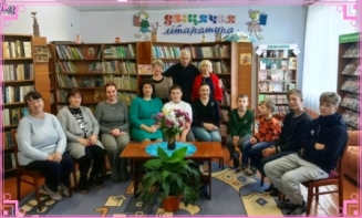 Вершы, песні і віншаванні да Дня маці ў Кашалеўскай бібліятэцы